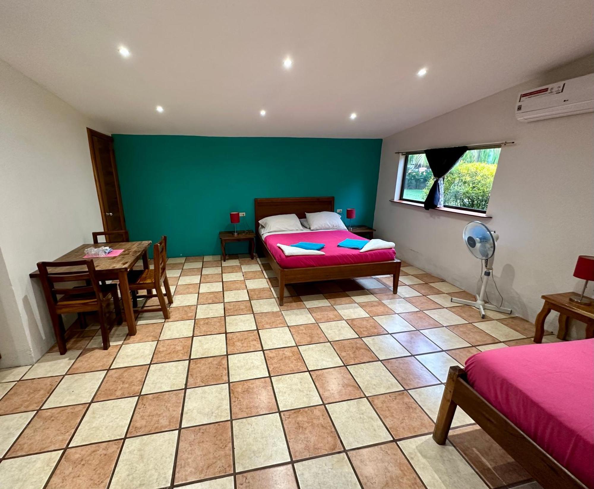 Hospedaje Soma Ometepe Hotel Moyogalpa Exteriör bild