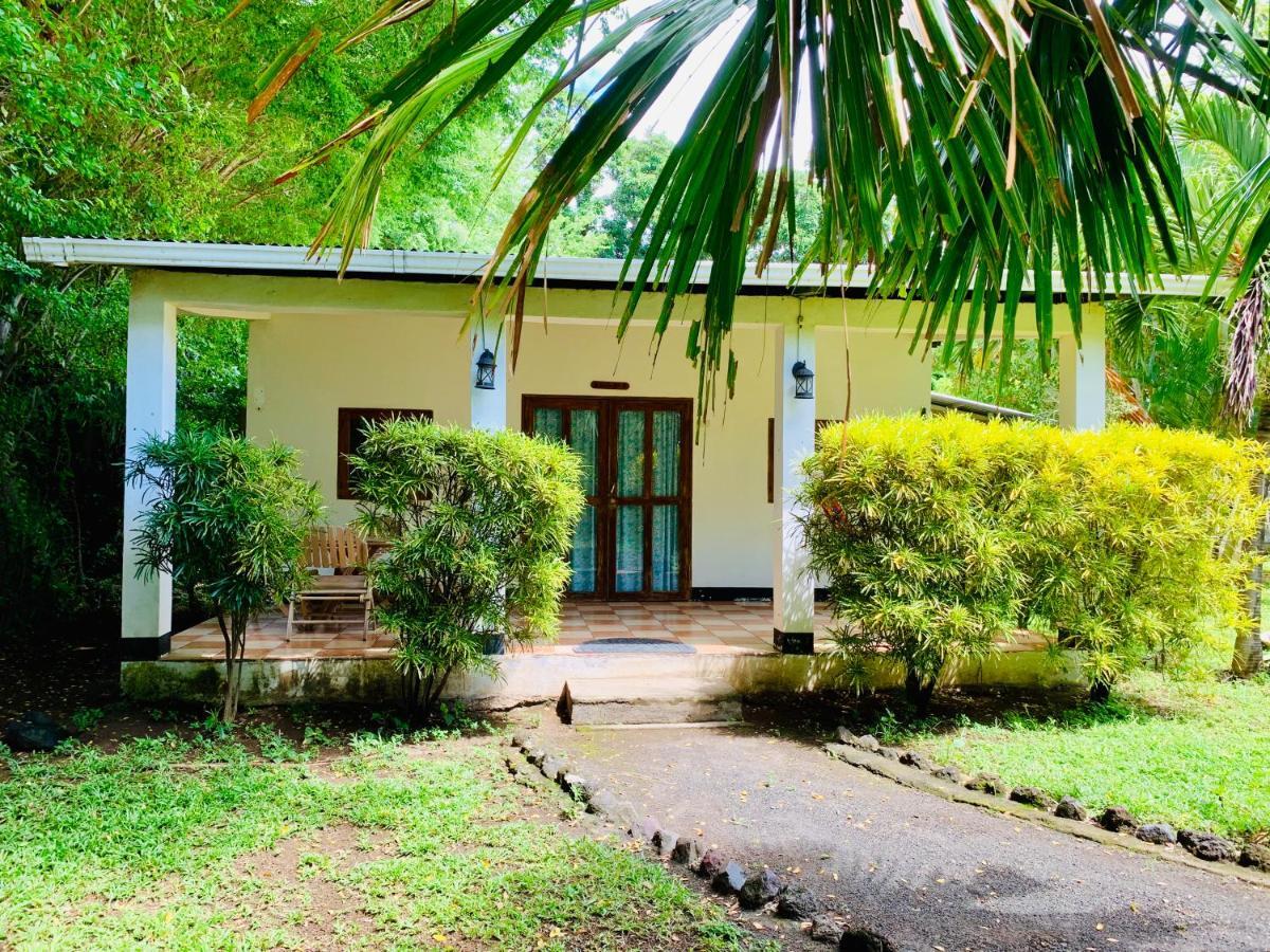 Hospedaje Soma Ometepe Hotel Moyogalpa Exteriör bild